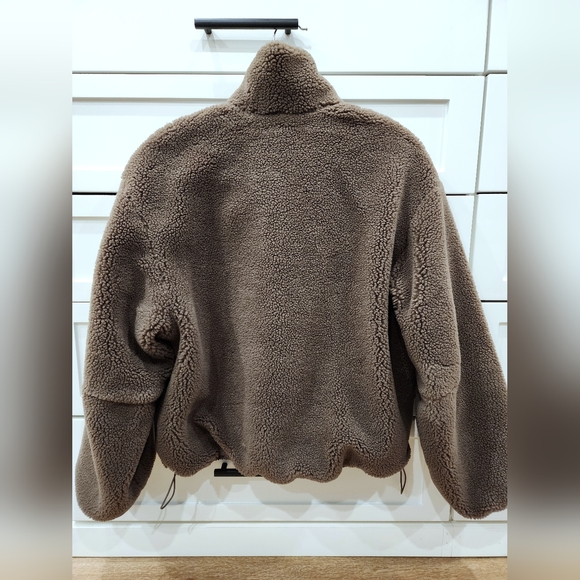 & Other Stories Boxy Pile Jacket - Picture 3 of 4